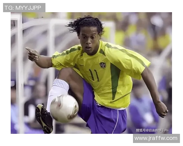 法国足球明星后腰的辉煌历程与对球队的深远影响分析